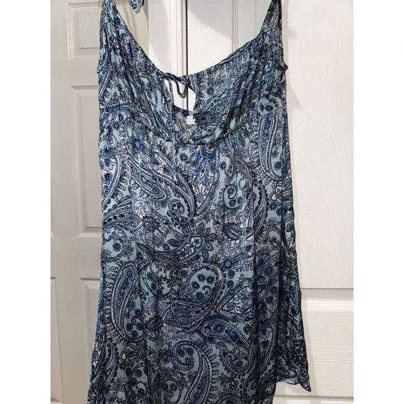 Frankies Bikinis Mini Dress Blue Paisley Print Tie Front Slit L Frankies Bikinis Mini Dress Blue Paisley Print Tie Front Slit L